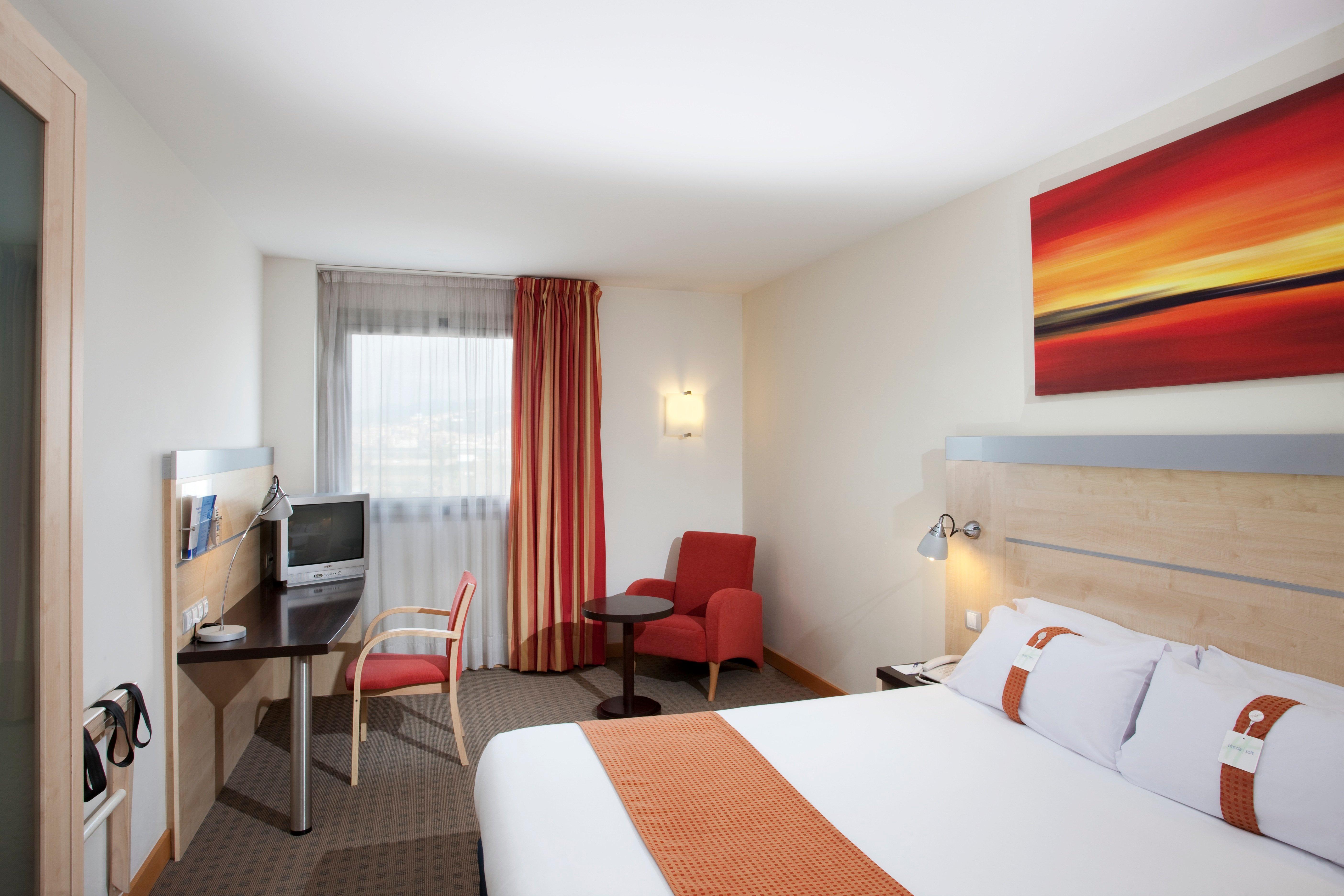 Holiday Inn Express Molins De Rei By Ihg חדר תמונה