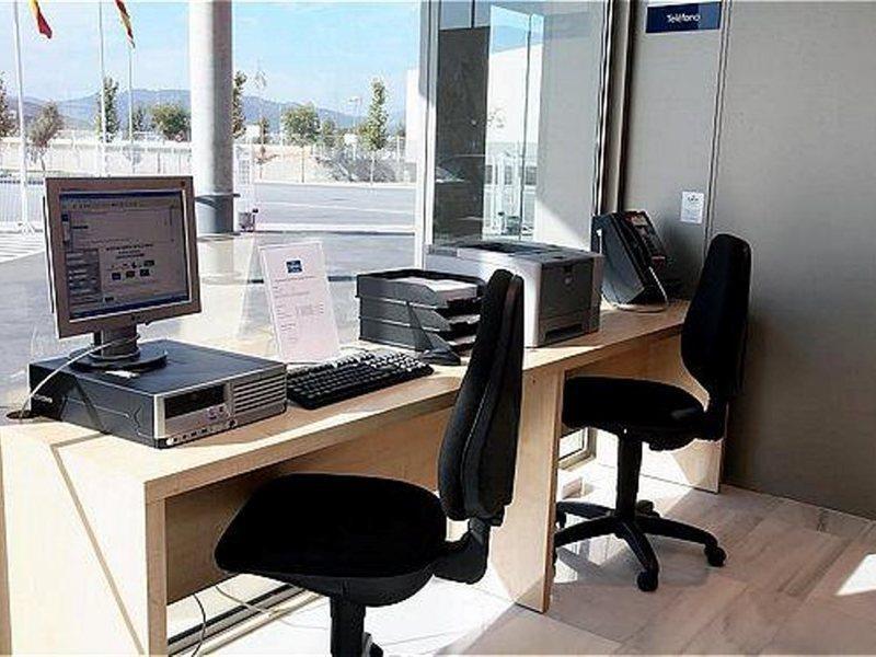 Holiday Inn Express Molins De Rei By Ihg מראה חיצוני תמונה